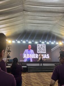 Corporate Event Anchor in Mumbai